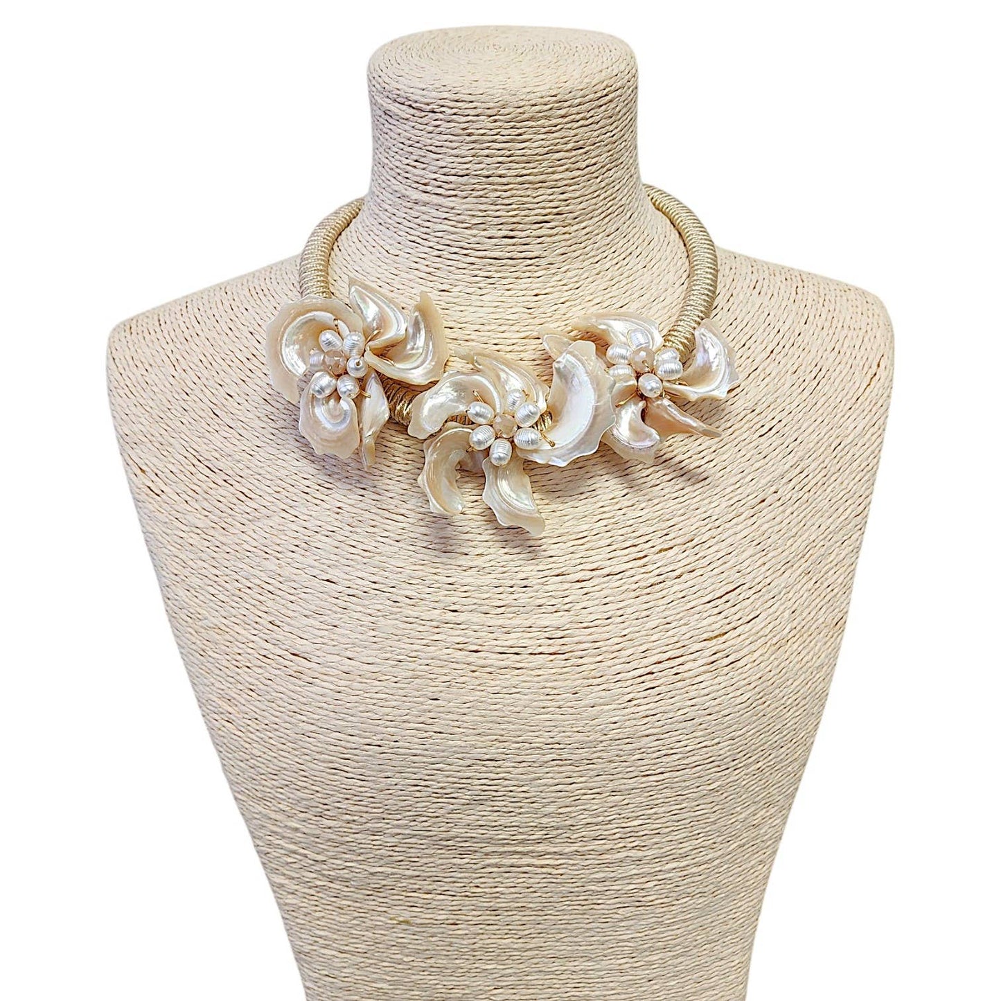 Seashell Necklace | Mocha Mousse | Floral | Beach | Boho |