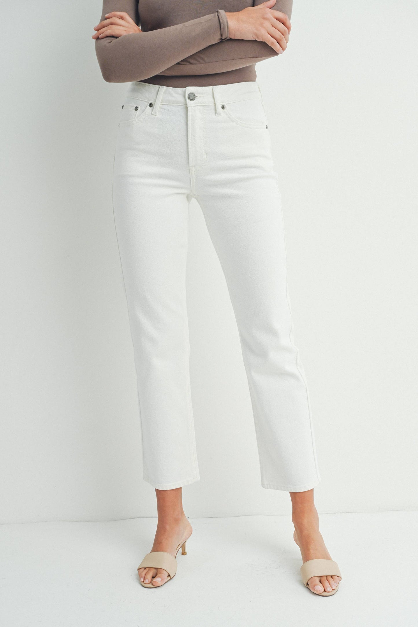 DP700 - CREAM - Clean Stretch Straight