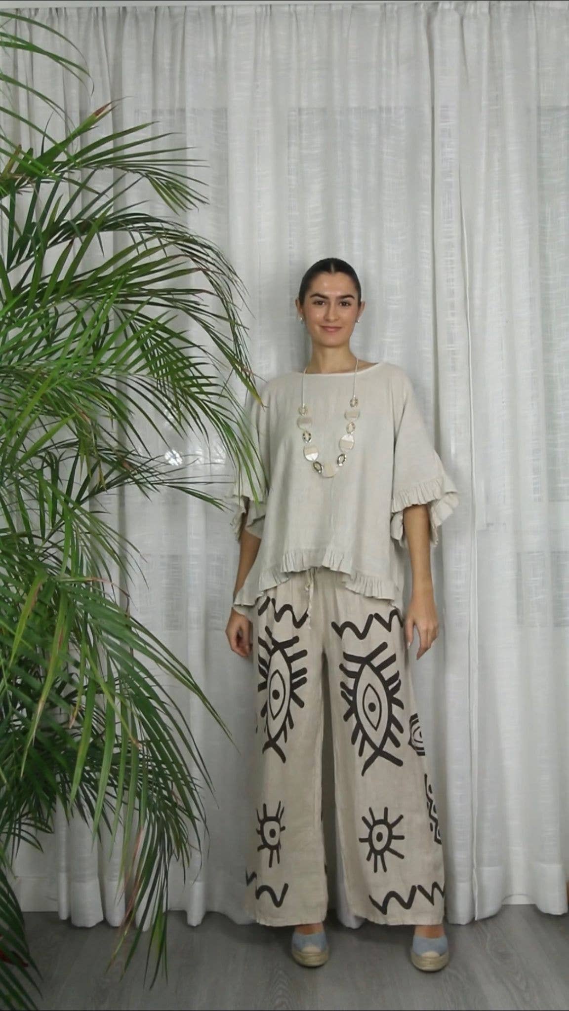 REF 10740 100% LINEN RUFFLE BLOUSE