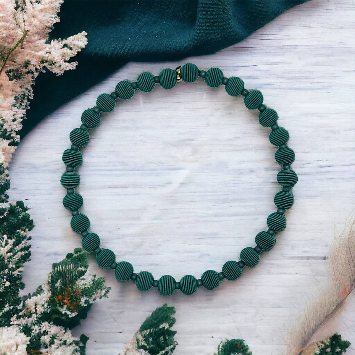 Cotton Springwire Woven Ball Necklace - Greens