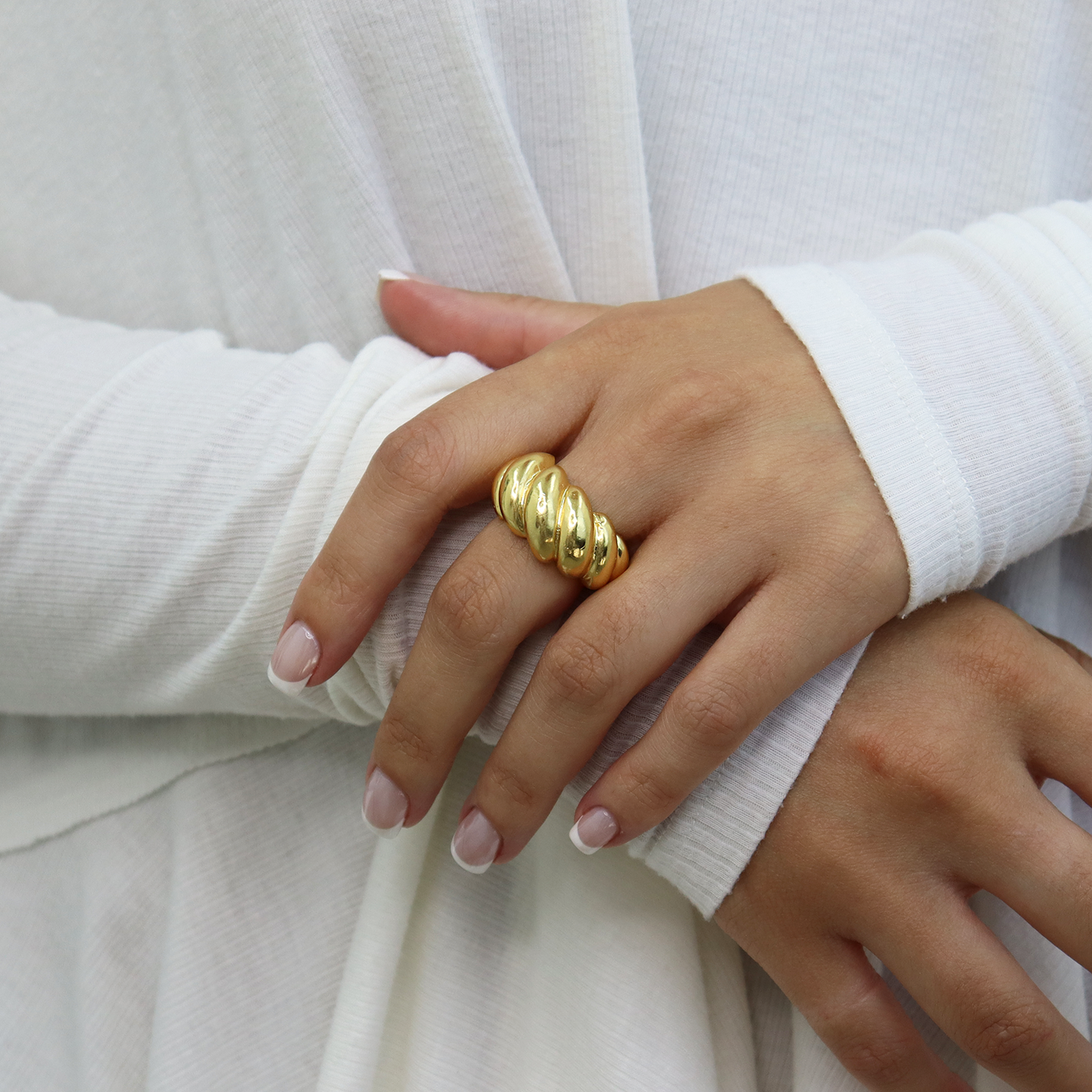 Twisted Ring