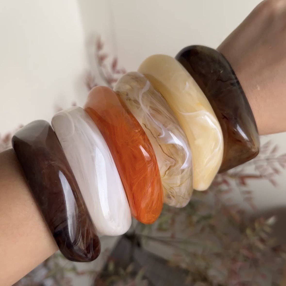 Irregular Acrylic Resin Bangle Bracelets DP25B583