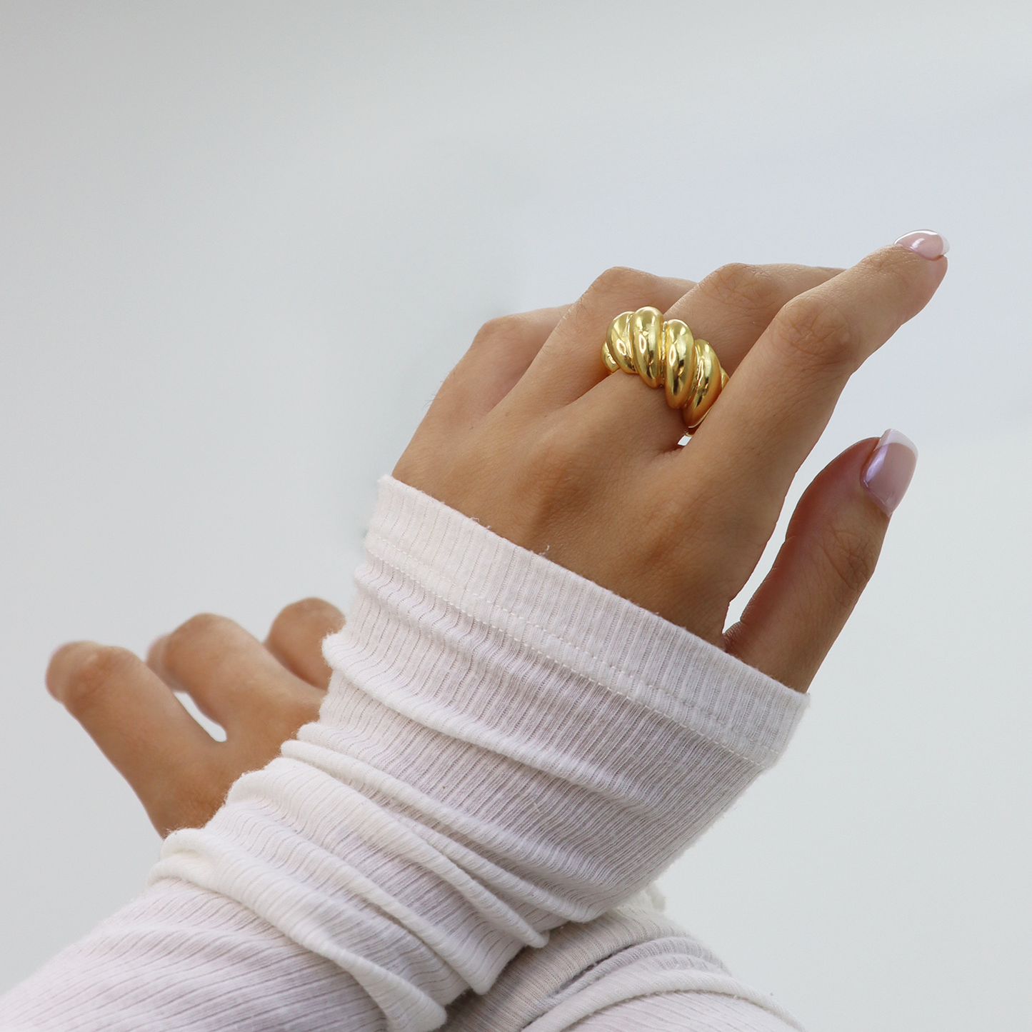 Twisted Ring