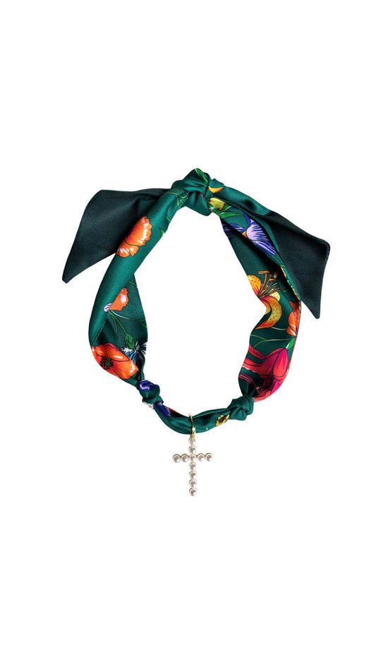 Charlotte scarf necklace