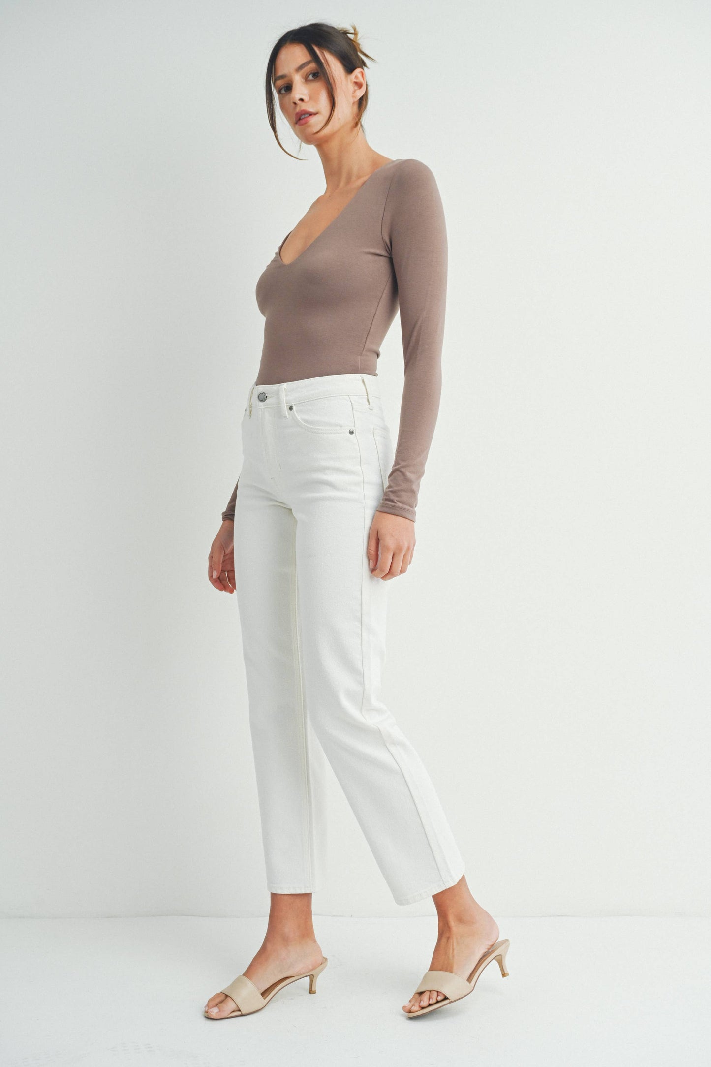 DP700 - CREAM - Clean Stretch Straight