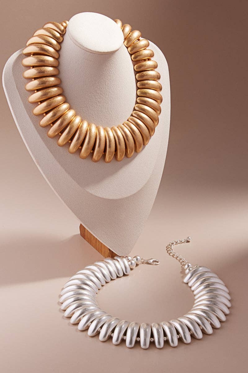 Vintage Metal Domed Shaped Ccb Short Nekclace